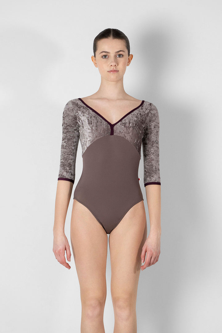 Yumiko "Alicia" Half Sleeves Leotard